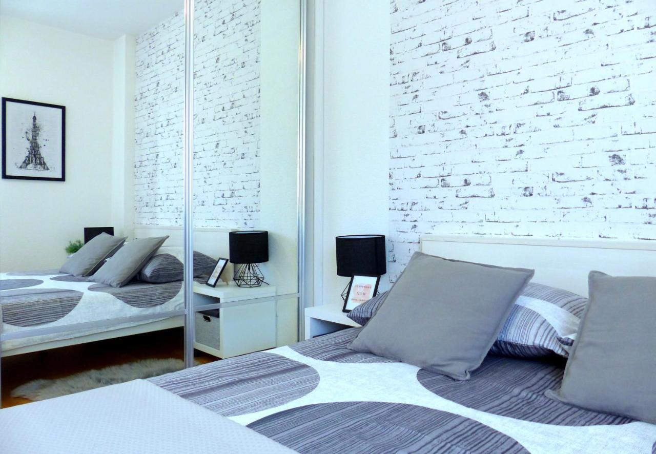 Iris Beach Apartments Kaštela Екстериор снимка