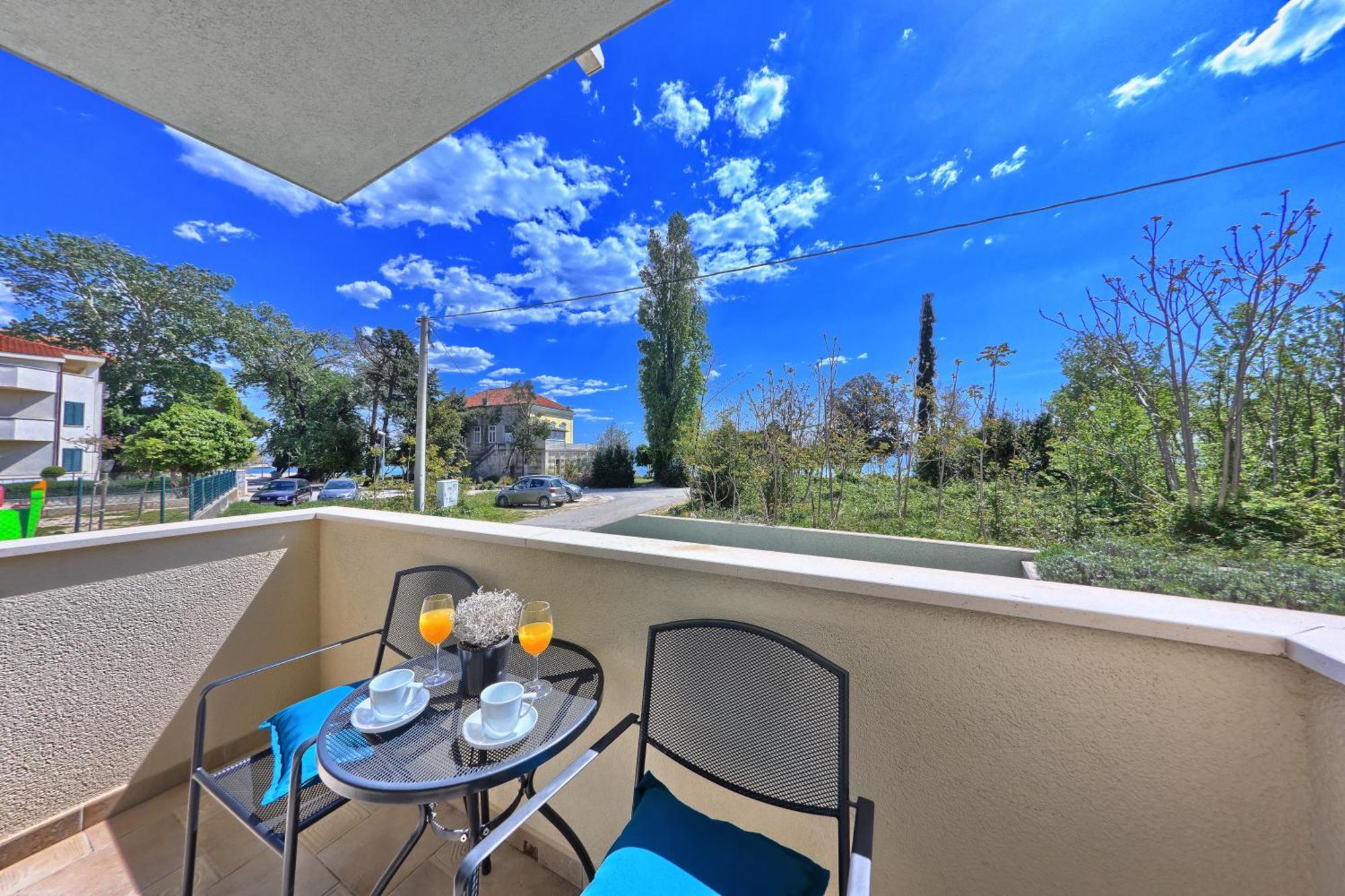 Iris Beach Apartments Kaštela Стая снимка