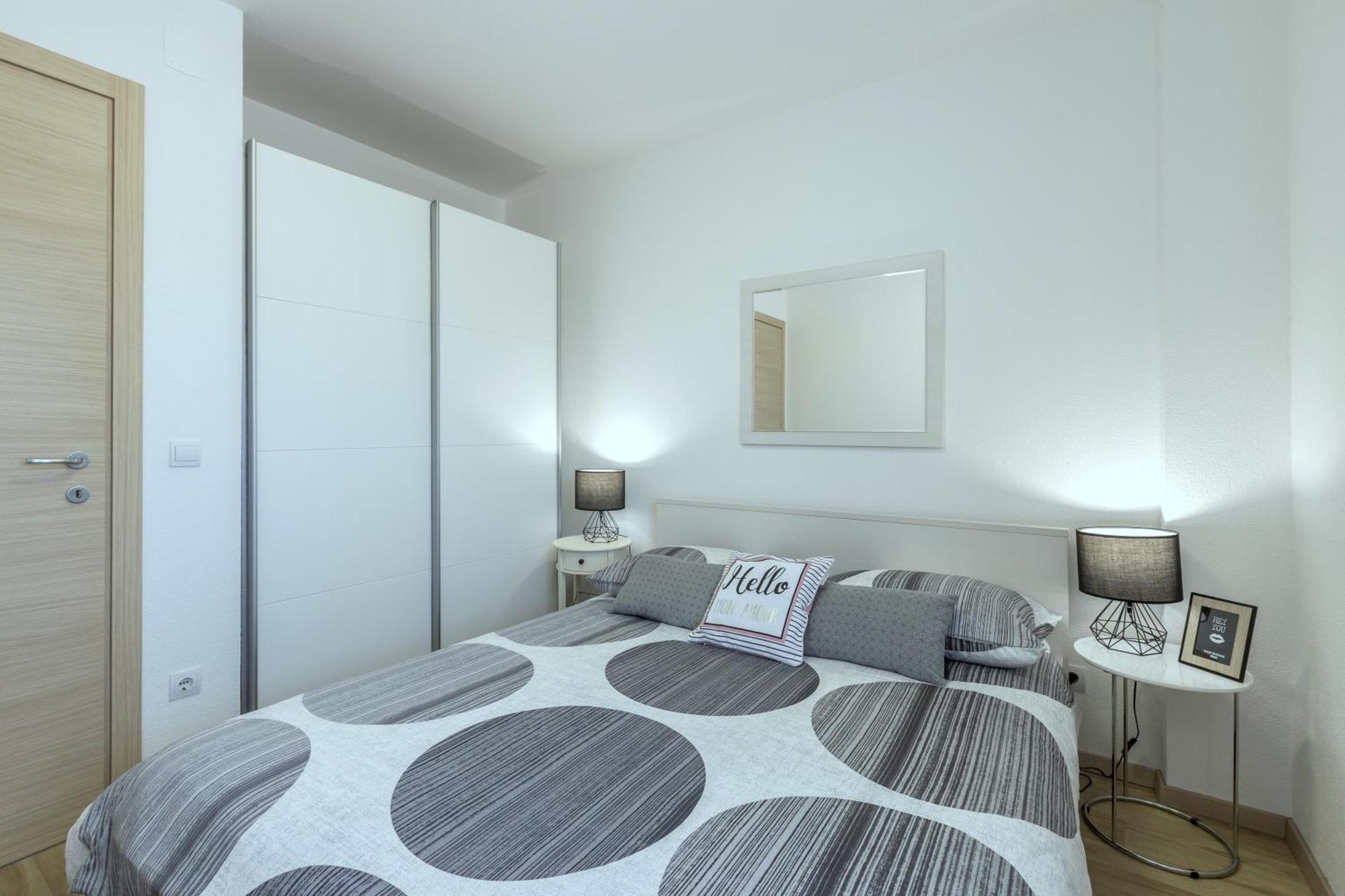 Iris Beach Apartments Kaštela Стая снимка